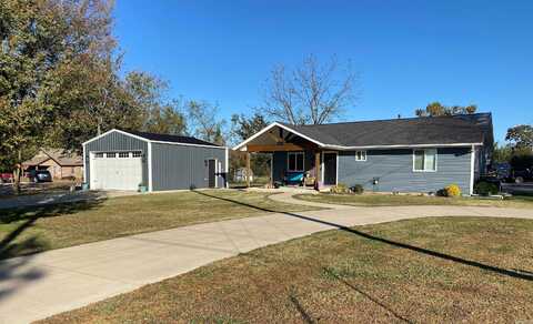 8060 Gibbs Road, Springdale, AR 72762