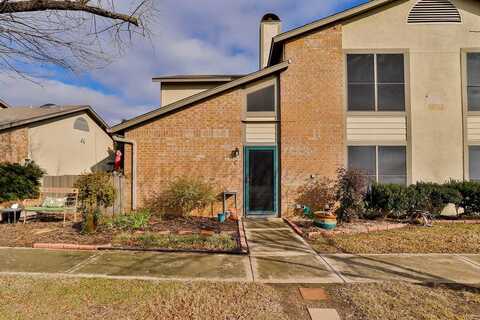 340 W Harwood Road, Hurst, TX 76054