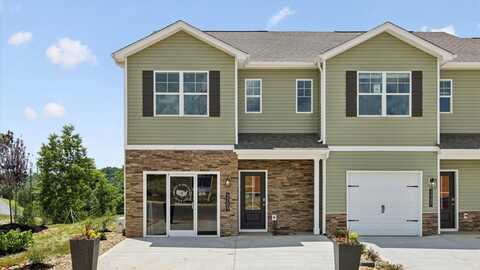 3703 Wyatt Way, Kodak, TN 37764