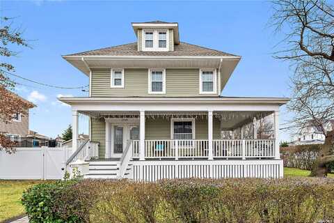 2900 Clark Avenue, Oceanside, NY 11572