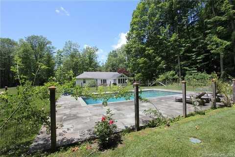 3 Lilac Lane, Sharon, CT 06069