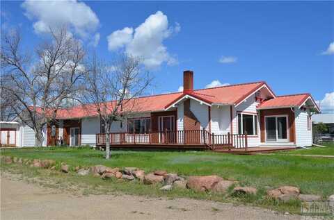 115 S Broadway, Winnett, MT 59087