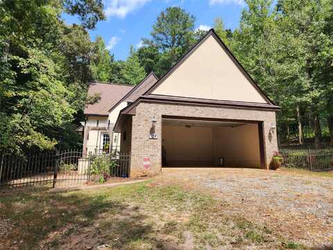 129 Idlebrook Road, Statesville, NC 28677