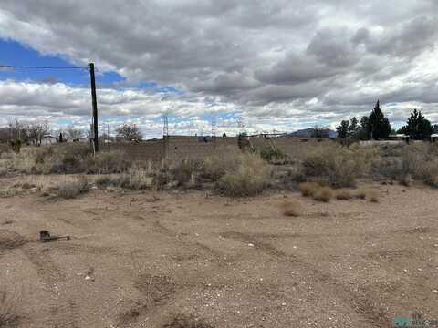 290 Azalea Drive NE, Deming, NM 88030