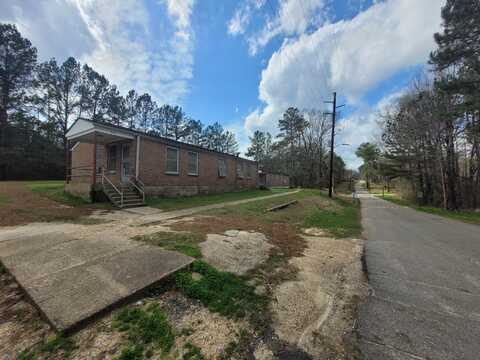 1116 Ash Ave., Richton, MS 39476