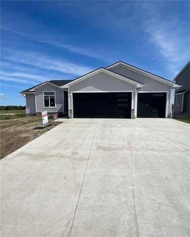 548 Westwood Drive, Huxley, IA 50124