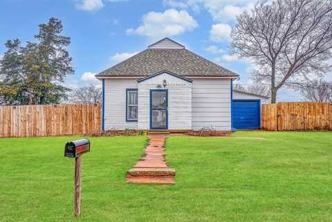 622 N 10th Street, Thomas, OK 73669