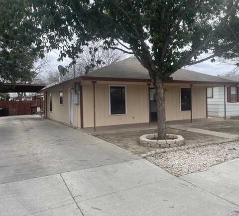 413 E De La Rosa, Del Rio, TX 78840