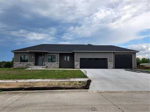 522 Walnut Drive, Huxley, IA 50124