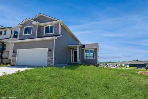 2924 Yordi Drive, Norwalk, IA 50211