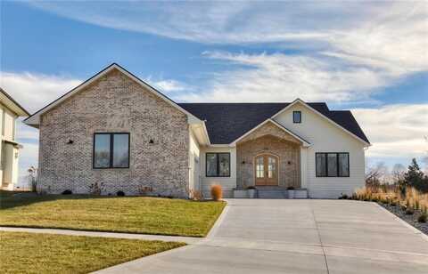 1065 Myles Court, Waukee, IA 50263