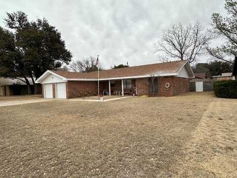 1204 NW 15th St, Andrews, TX 79714