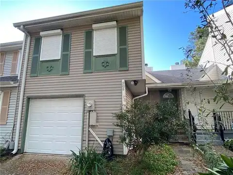 908 OLD METAIRIE Place, Metairie, LA 70001