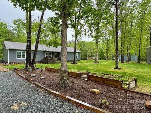 140 Vera Lane, Columbus, NC 28722