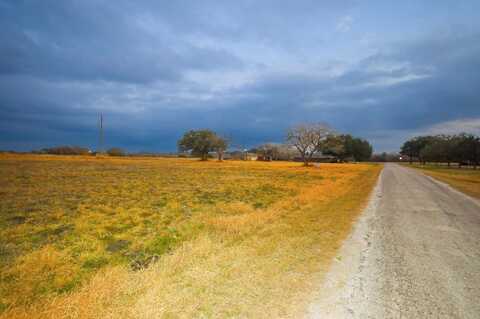 Lot 4 W Seventh, Pettus, TX 78146