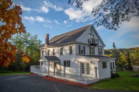 11 Country Club Road, Wilmington, VT 05363