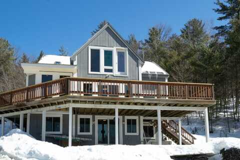 14 Adams Hill Road, Newfane, VT 05345