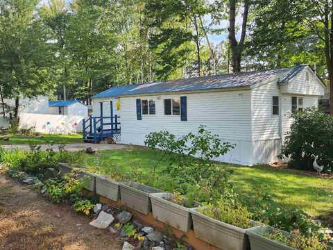 9 Sargent Place, Gilford, NH 03249