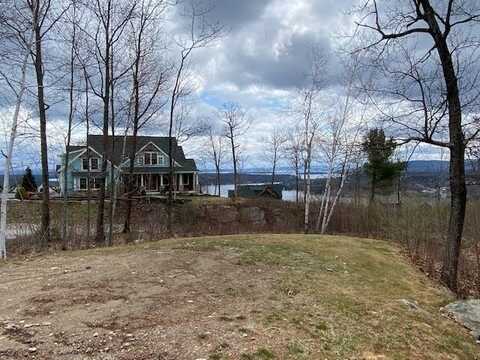 8 Keepers Lane, Laconia, NH 03246