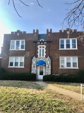 3954 Dover Place, Saint Louis, MO 63116