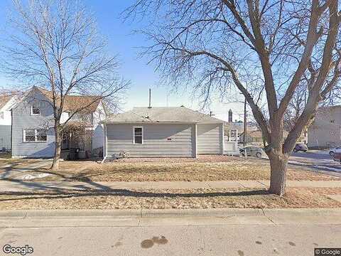 5Th, SIOUX FALLS, SD 57104