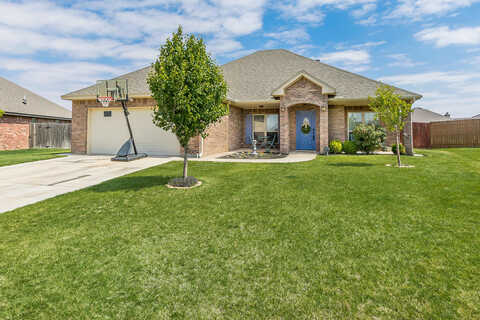 Sandra, CANYON, TX 79015