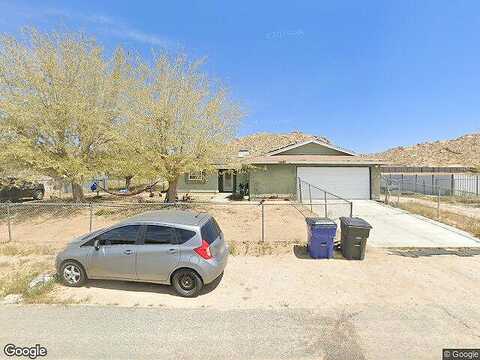 174Th, PALMDALE, CA 93591