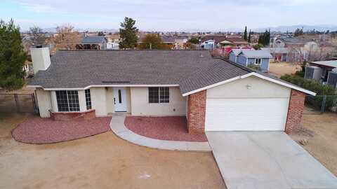 Del Oro, APPLE VALLEY, CA 92308