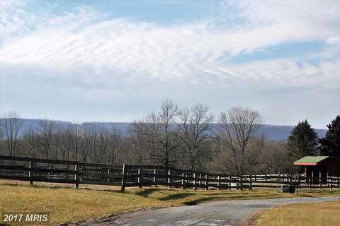 Dutchmans Creek, LOVETTSVILLE, VA 20180