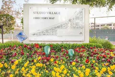 Colfax Ave, Studio City, CA 91604