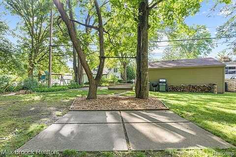 Brentwood, LIVONIA, MI 48152