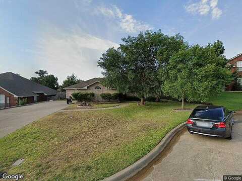 Leanne, KENNEDALE, TX 76060