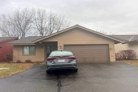 15Th, SAINT CLOUD, MN 56303