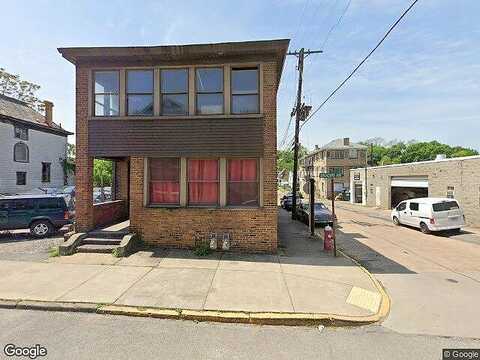 Broadway, MC KEES ROCKS, PA 15136