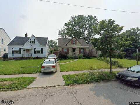 174Th, CLEVELAND, OH 44135