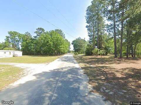 Crestwood Dr, LAURINBURG, NC 28352