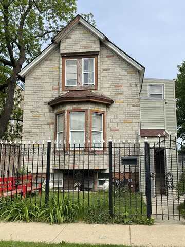 1837 N Lawndale Avenue, Chicago, IL 60647
