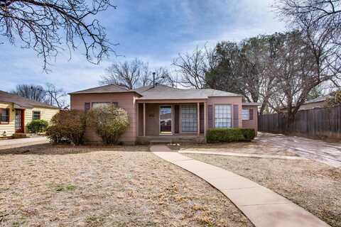 2419 32nd Street, Lubbock, TX 79411