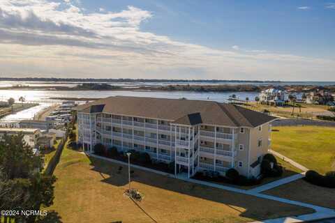 650 Cedar Point Boulevard, Cedar Point, NC 28584