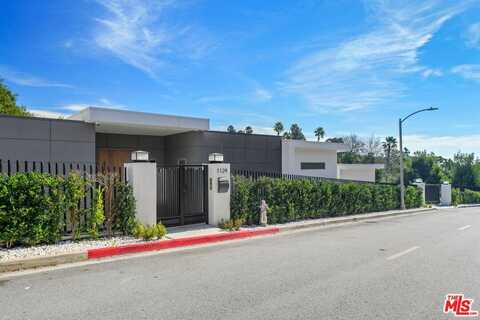 1124 Summit Dr, Beverly Hills, CA 90210