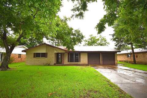 Leonard, ANGLETON, TX 77515