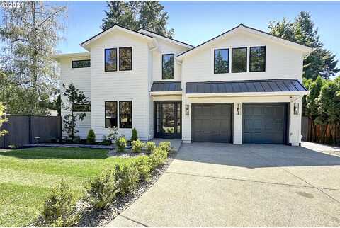 Mapleleaf, LAKE OSWEGO, OR 97034