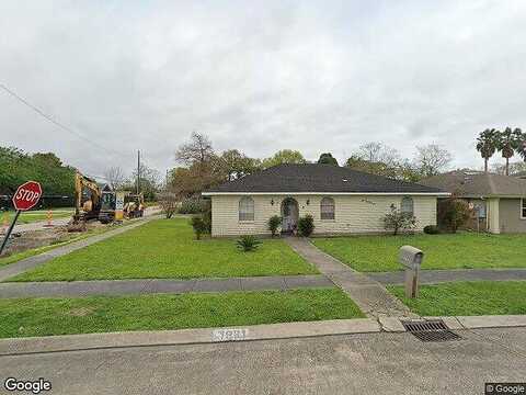 Masefield, NEW ORLEANS, LA 70126