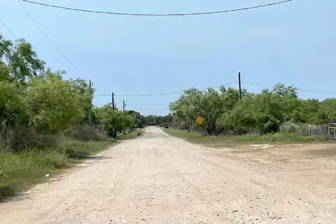 County Road 6847, LYTLE, TX 78052