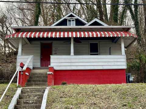 1039 25th Street, Huntington, WV 25703