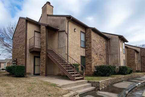 2103 Friendly Drive, Arlington, TX 76011