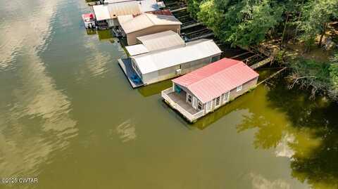 64 Barnett Cove, Parsons, TN 38363