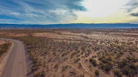 81 Moondale RD, Alamogordo, NM 88310