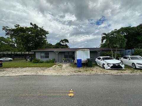 1248 SW 32nd Ave, Fort Lauderdale, FL 33312