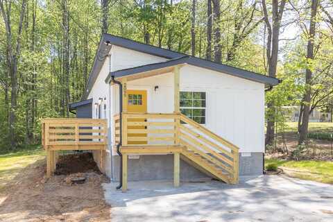 2099 Hummingbird Dr, Dalton, GA 30721